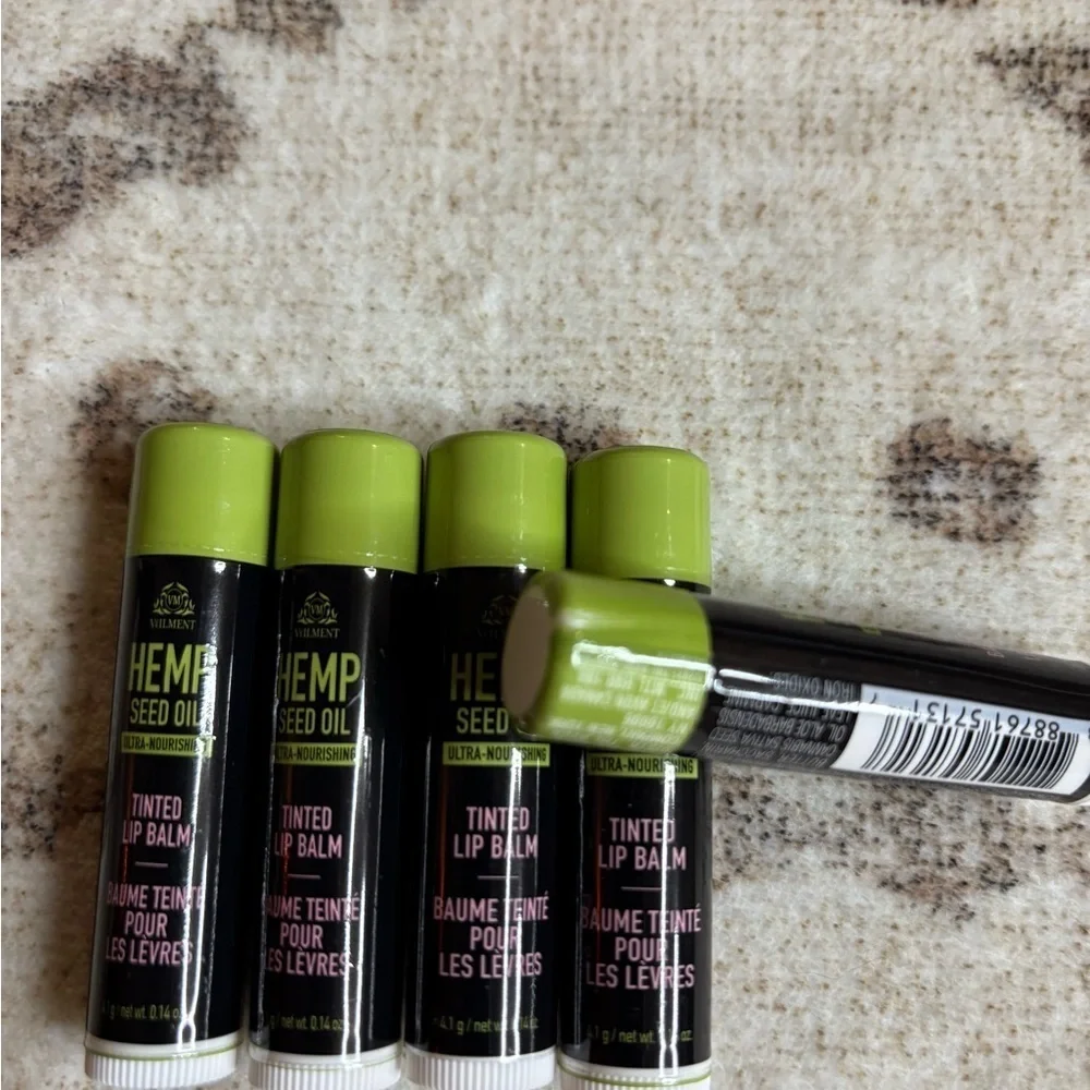5 new Avon Veilment Hemp seed oil Ultra Nourishing Tinted Lip Balm